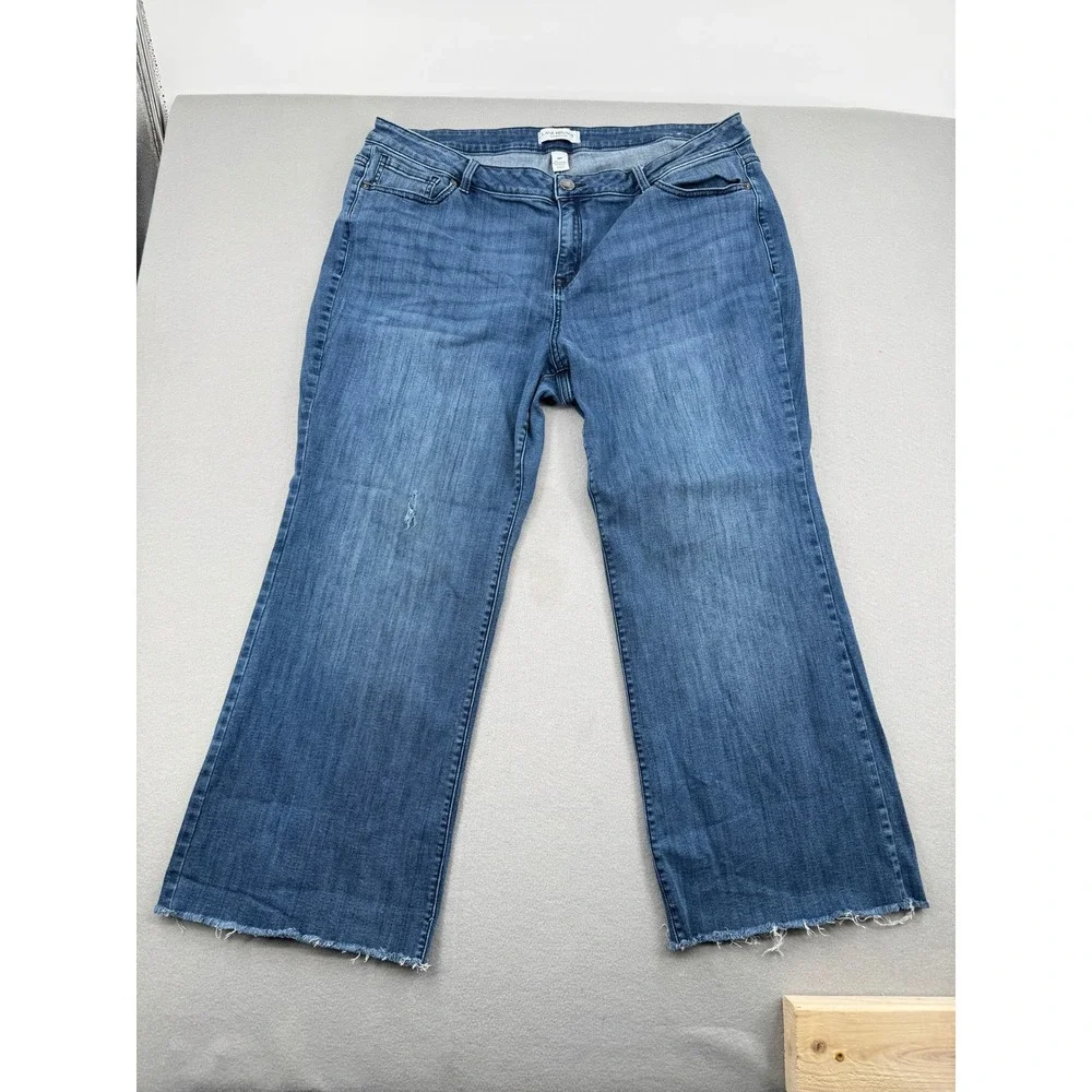 Lane Bryant Wide Leg Denim Jeans Womens 22P Petite (42x28) Raw Hem Medium Wash